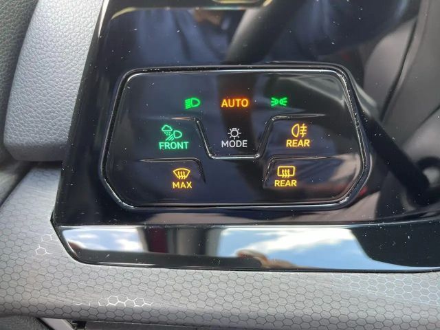 Volkswagen Golf 2.0 TSI DSG GTI