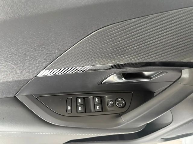 Peugeot 2008 Allure Pack PureTech