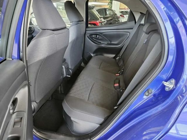 Toyota Yaris Hatchback Hybride Team D