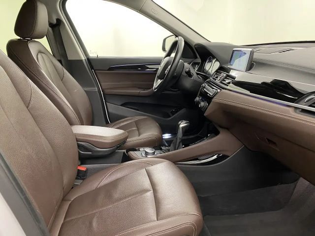 BMW X1 xDrive25e