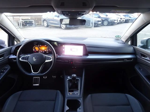 Volkswagen Golf 1.5 TSI