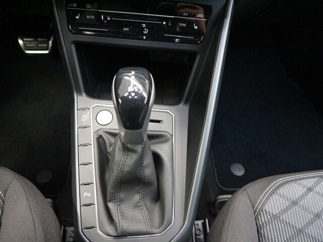 Volkswagen Taigo 1.0 TSI R-Line Style