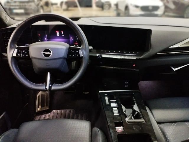 Opel Astra Sports Tourer Ultimate