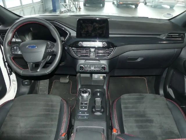 Ford Kuga Hybrid ST Line X