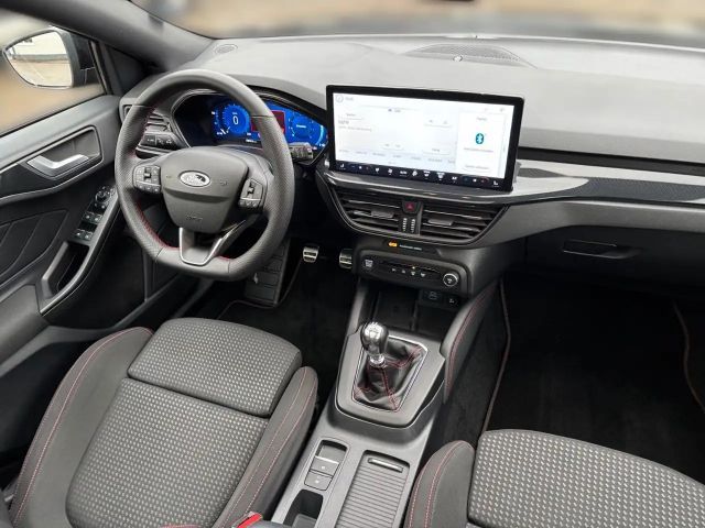 Ford Focus EcoBoost ST Line Wagon