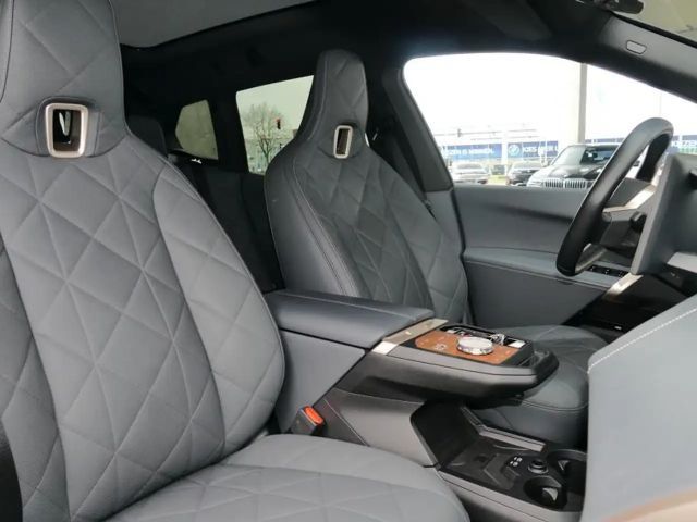 BMW iX xDrive50
