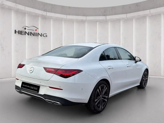 Mercedes-Benz CLA 180 Coupé Progressive