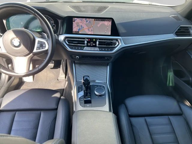 BMW 330 330e M-Sport Touring