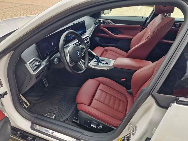 BMW i4 Comfort pakket Coupé M50