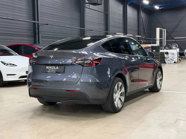 Tesla Model Y AWD Long Range