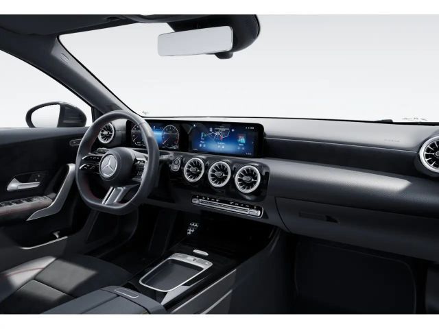 Mercedes-Benz A 220 4MATIC Hatchback