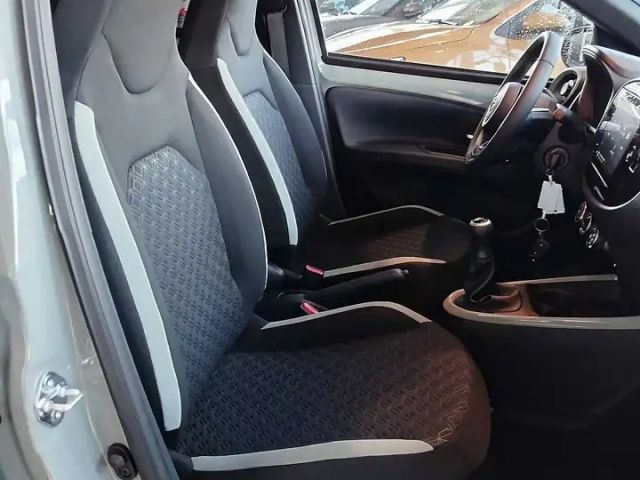 Toyota Aygo X Teamplayer *KAMERA/SHZ/CARPLAY*