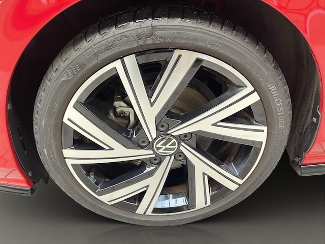 Volkswagen Golf 1.5 eTSI Golf VIII