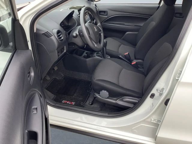 Mitsubishi Space Star Star