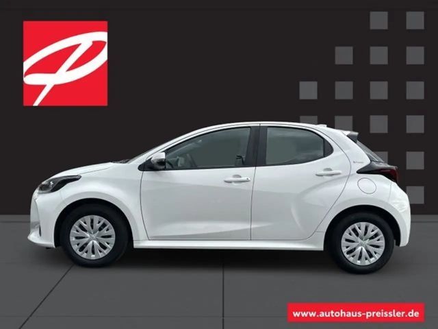 Toyota Yaris Business Hybride