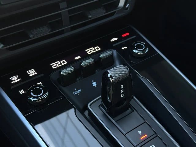 Porsche 992 4S Cabrio Carrera