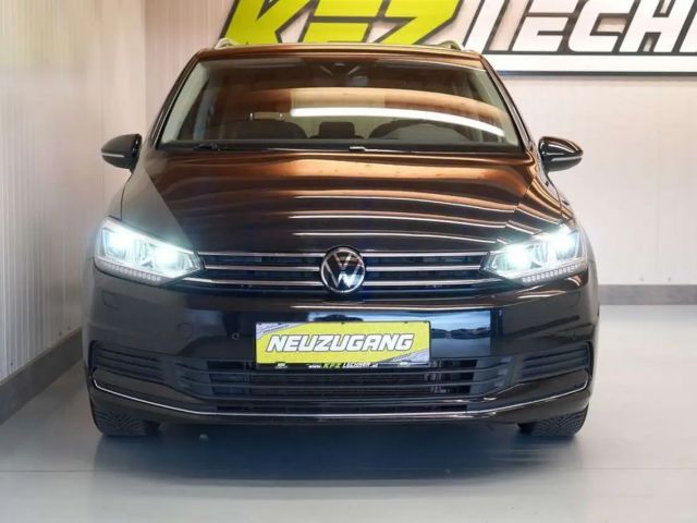 Volkswagen Touran DSG