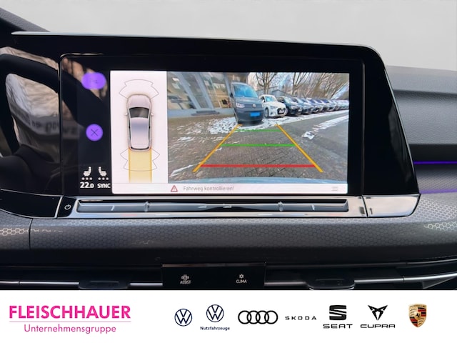 Volkswagen Golf 2.0 TSI DSG Golf VIII Style