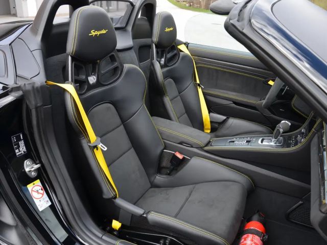 Porsche Boxster 4 718