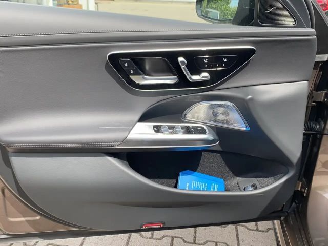 Mercedes-Benz E 220 AMG Line E 220 d Estate