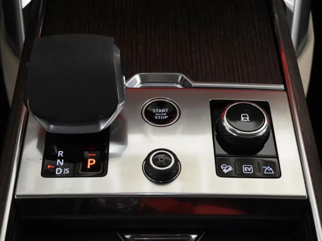 Land Rover Range Rover SE