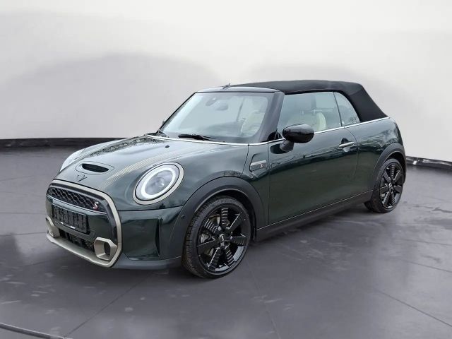MINI Cooper S Cabrio MINI Cooper S Cabrio Resolute Edition *Navi*Kame