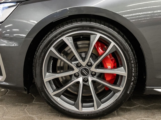 Audi S4 Avant Quattro