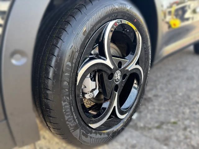 Alfa Romeo Junior Ibrida Speciale