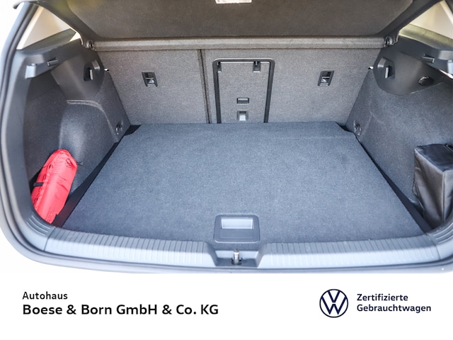 Volkswagen Golf 1.5 eTSI DSG