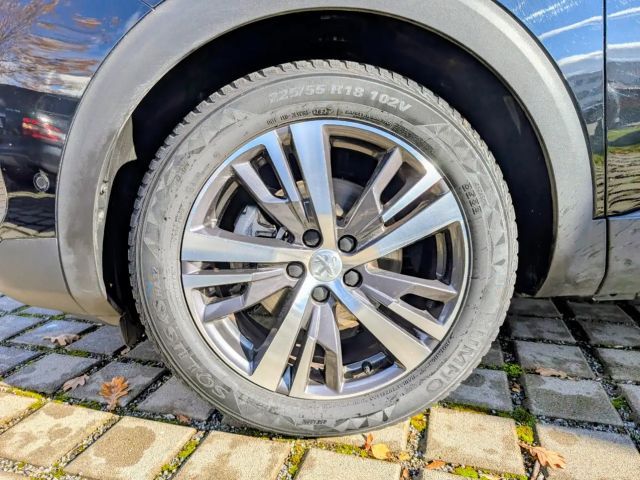 Peugeot 5008 Allure Pack PureTech