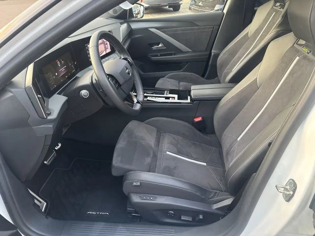 Opel Astra GSe