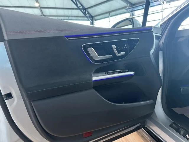 Mercedes-Benz EQE 300 AMG Line Sedan