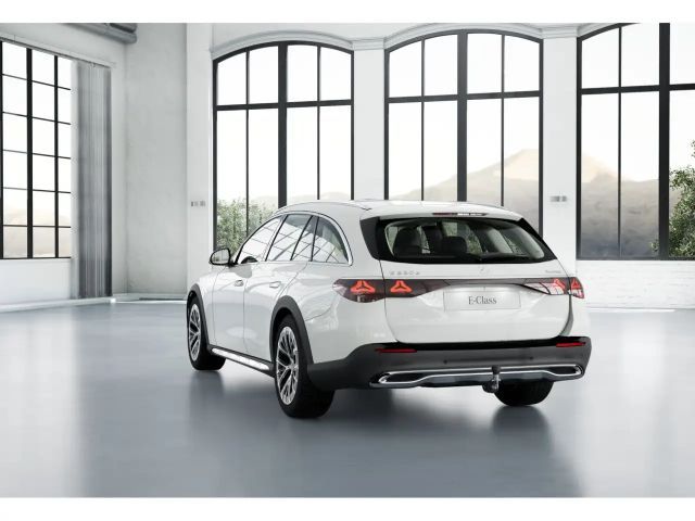 Mercedes-Benz E 220 4MATIC E 220 d Estate