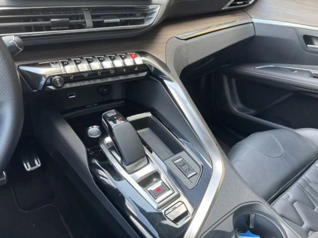 Peugeot 3008 EAT8 GT-Line Hybrid4