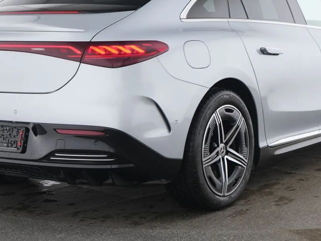 Mercedes-Benz EQE 300 AMG Line Sedan