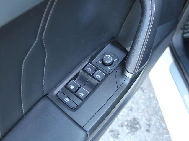 Cupra Leon DSG e-Hybrid