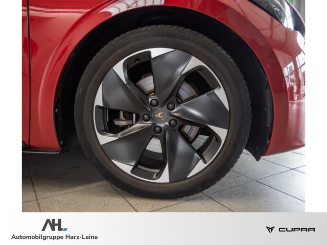 Cupra Born ALU 19''+WÄRMEPUMPE+RÜCKFAHRKAMERA+NAVI+LED+KEYLESS+SITZHEIZUNG