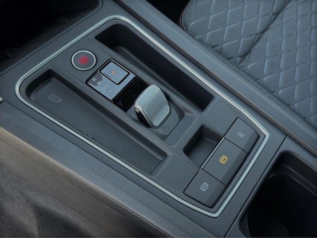 Seat Leon 1.5 eTSI DSG FR-lijn