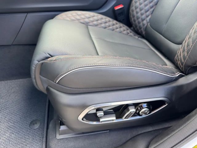 Jeep Grand Cherokee Summit