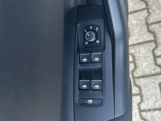 Volkswagen Polo 1.0 TSI DSG IQ.Drive R-Line