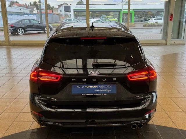 Ford Focus ST Line Wagon