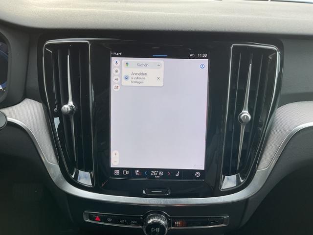 Volvo V60 AWD Dark Plus T6