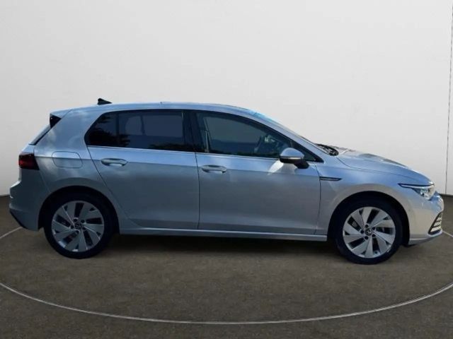 Volkswagen Golf 1.5 TSI Golf VIII Style