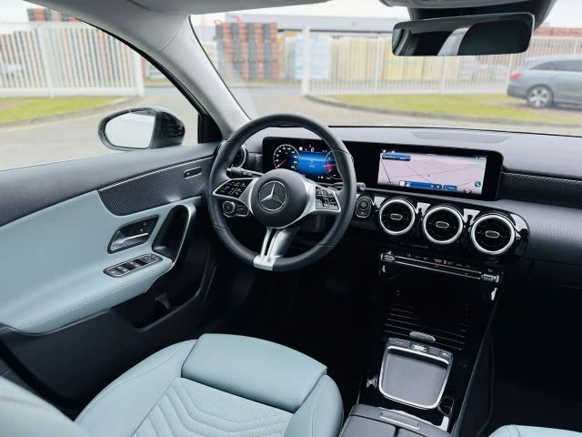 Mercedes-Benz A 180 Progressive