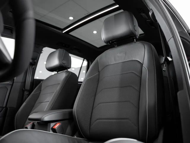 Volkswagen Tiguan 4Motion Allspace R-Line