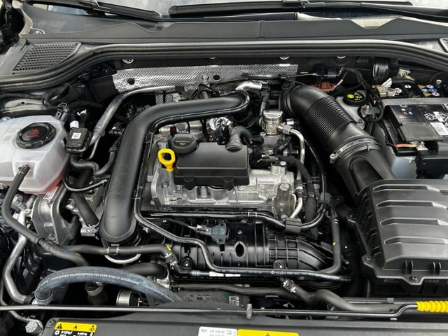 Volkswagen Golf 1.0 TSI