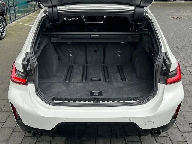 BMW 320 320i M-Sport Touring