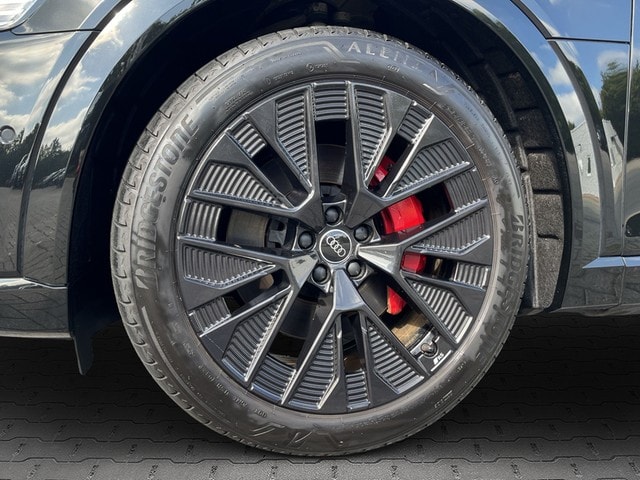 Audi Q8 e-tron 50 Quattro S-Line