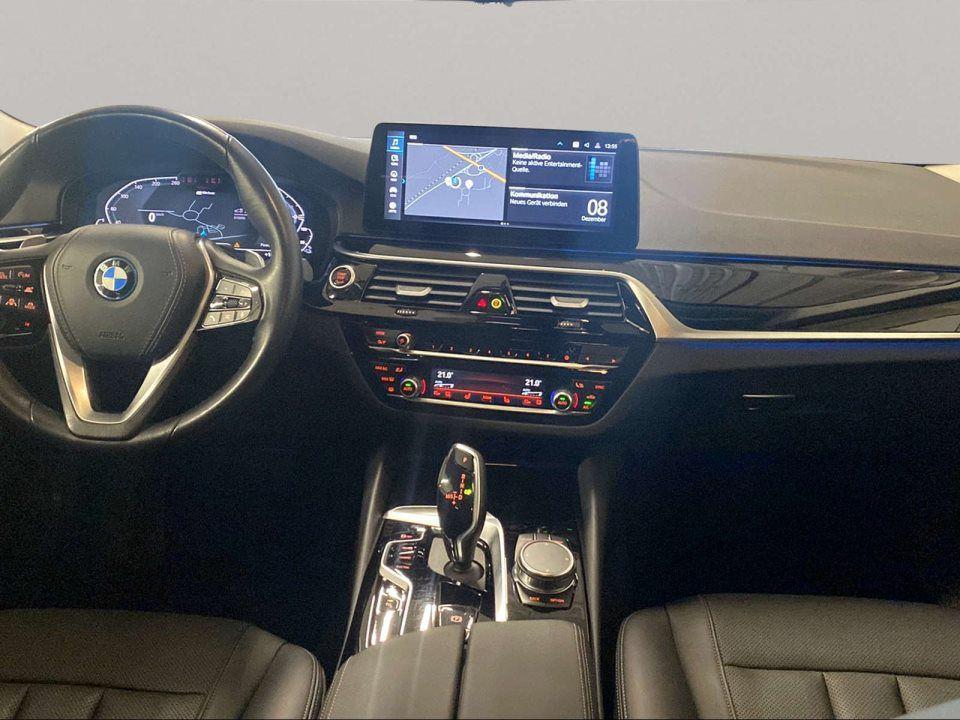 BMW 530 530e Touring