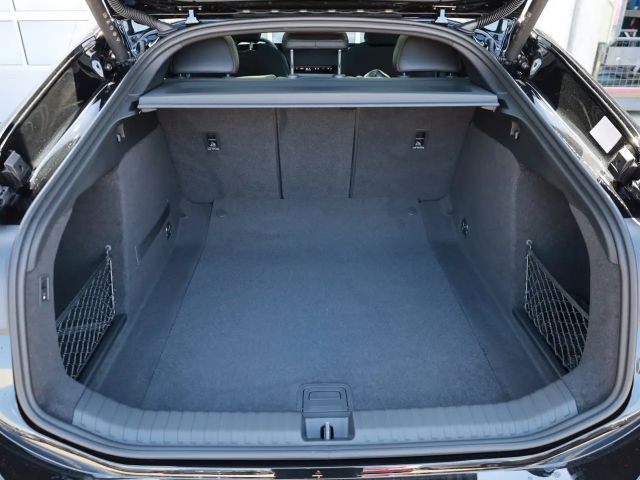 Audi A6 e-tron Quattro